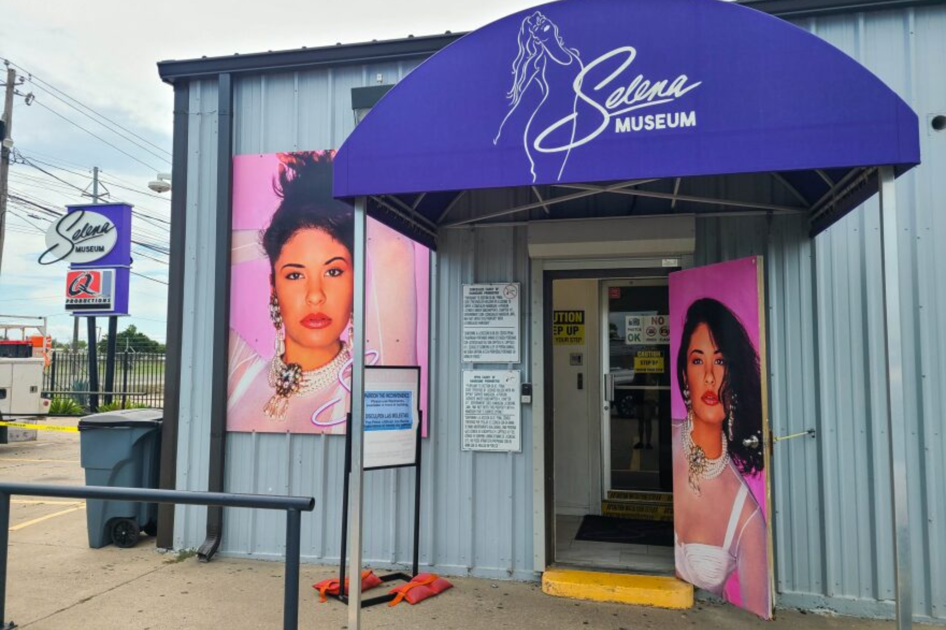 Selena Museum Corpus Christi